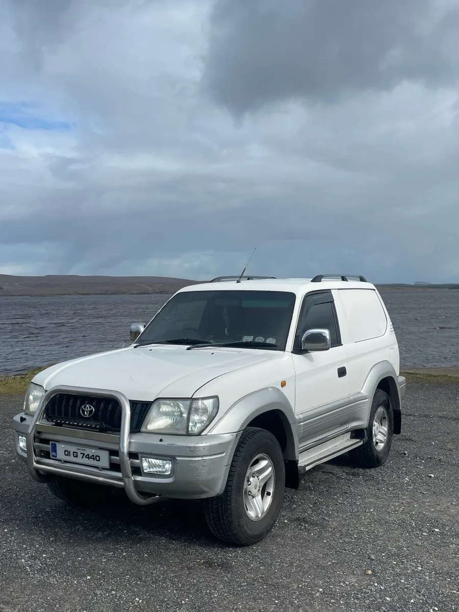 2001 Landcruiser - Image 2