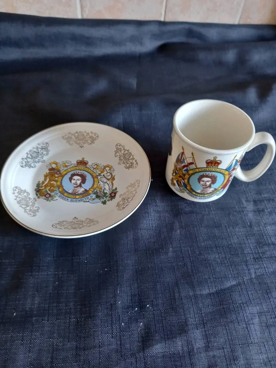 Mug & Plate Memorabilia - Image 1