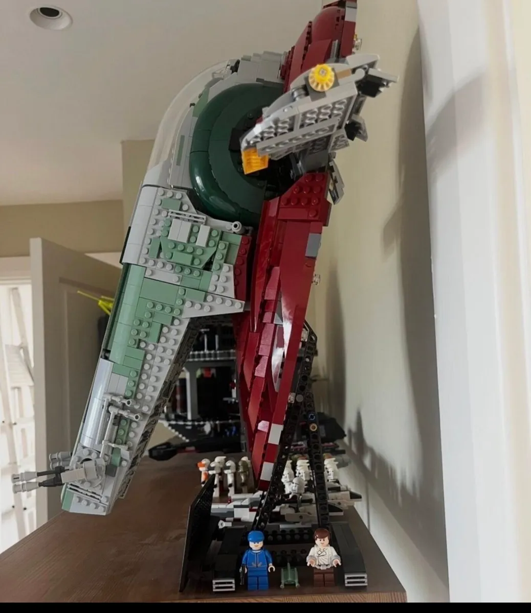 Lego Star Wars Slave I UCS - Image 3