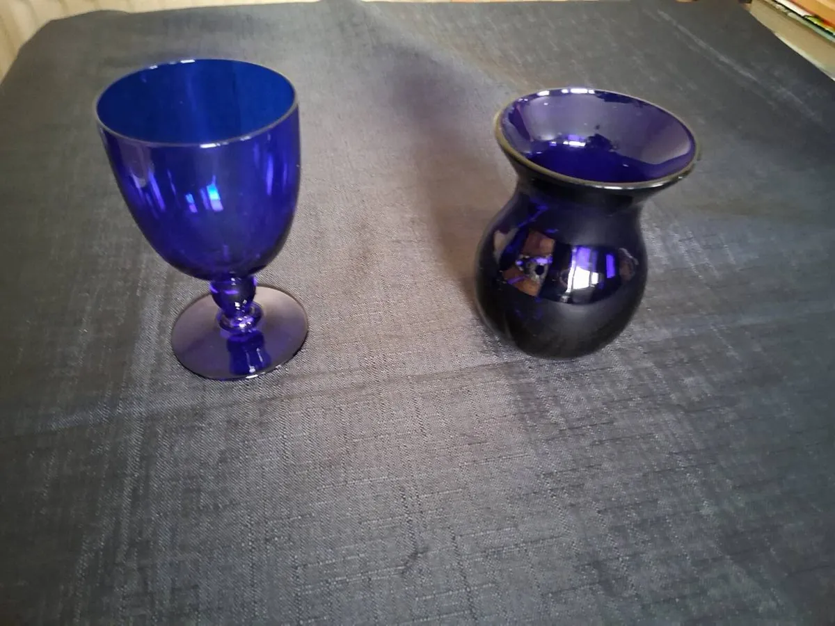Bristol Blue Wine Glass & Vase - Image 1