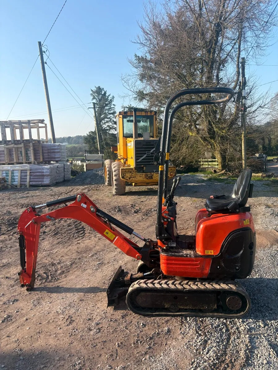 Kubota k008-3 - Image 1