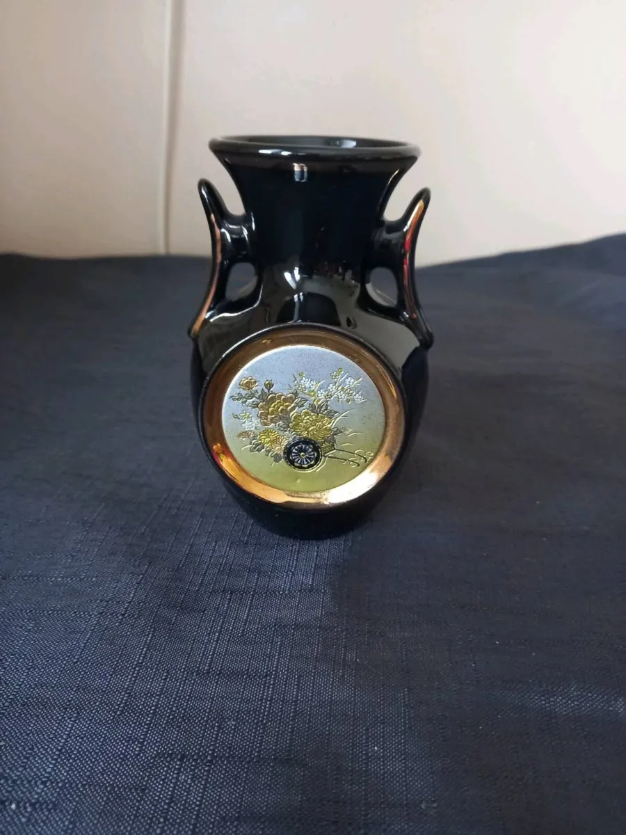 Art Of Chokin Vase - Image 1