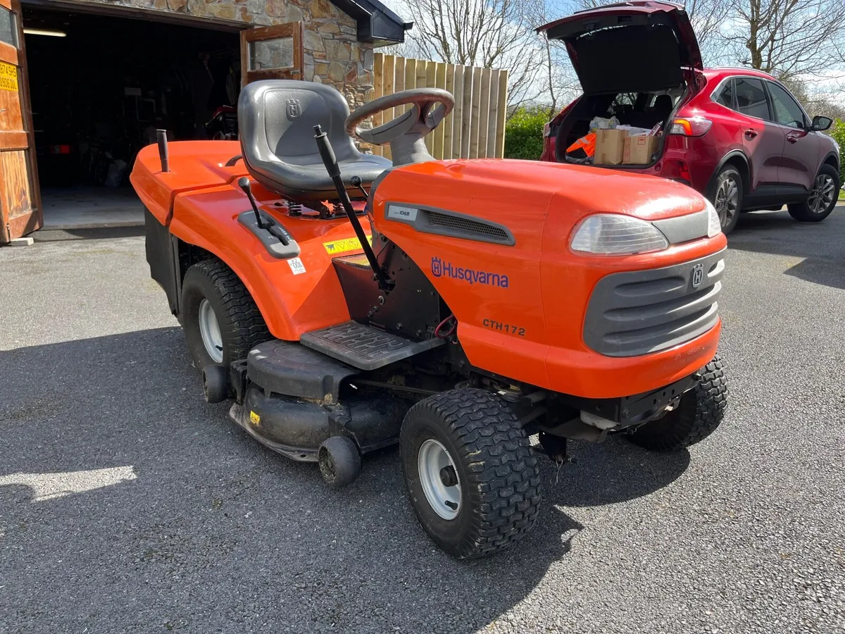 Husqvarna CTH172 Ride On Mower - Image 1