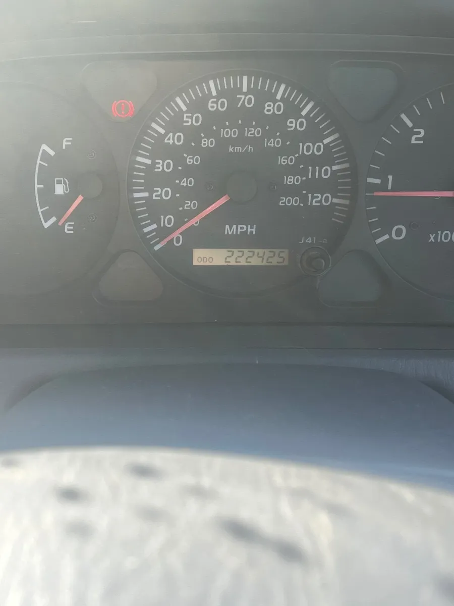 Toyota Land Cruiser 2003 - Image 1