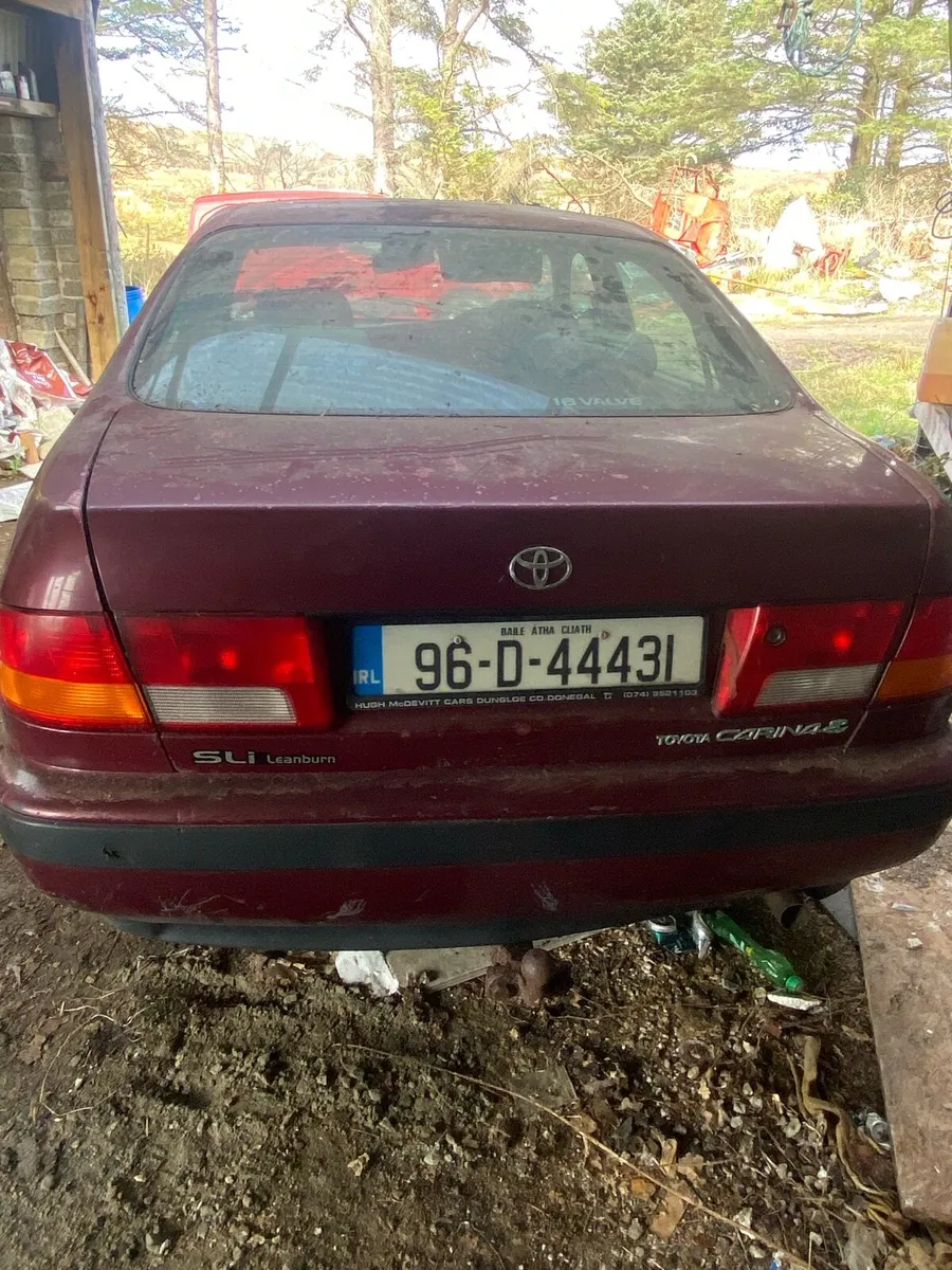 Toyota carina e - Image 3