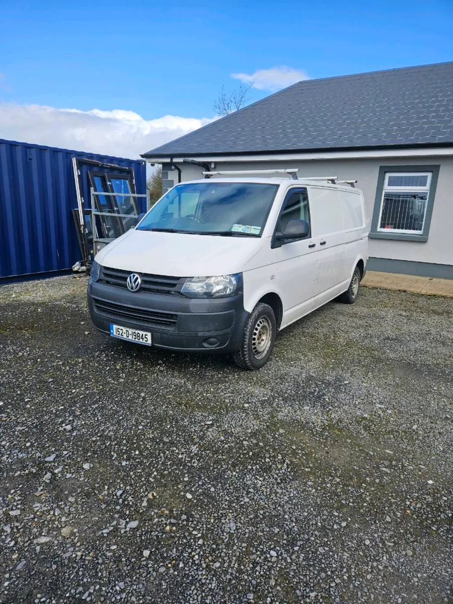 VW Transporter LWB - Image 2