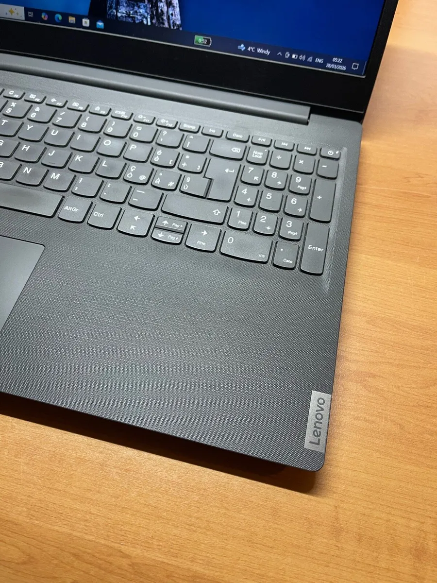 Cheap Lenovo i5 pro 10gen 4/256 w10 - Image 2