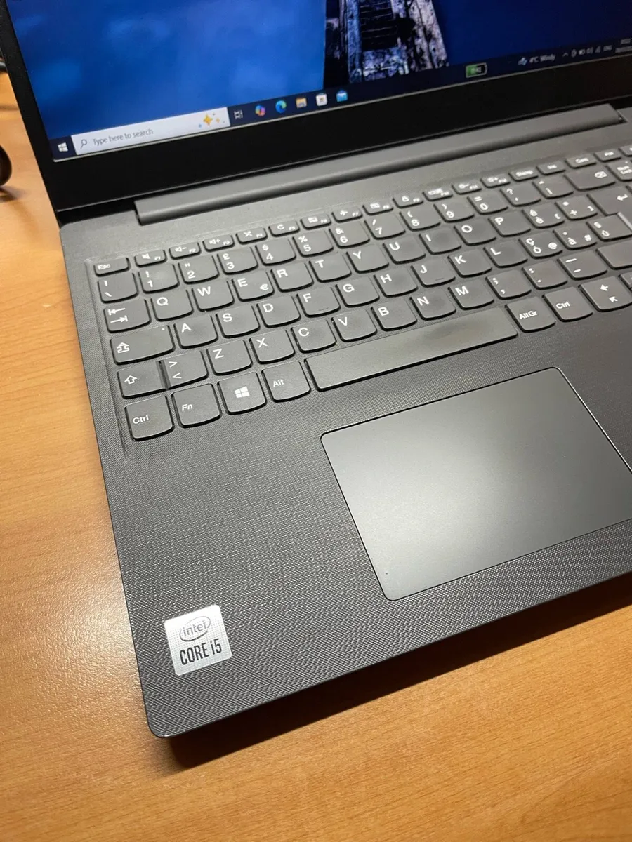 Cheap Lenovo i5 pro 10gen 4/256 w10 - Image 3