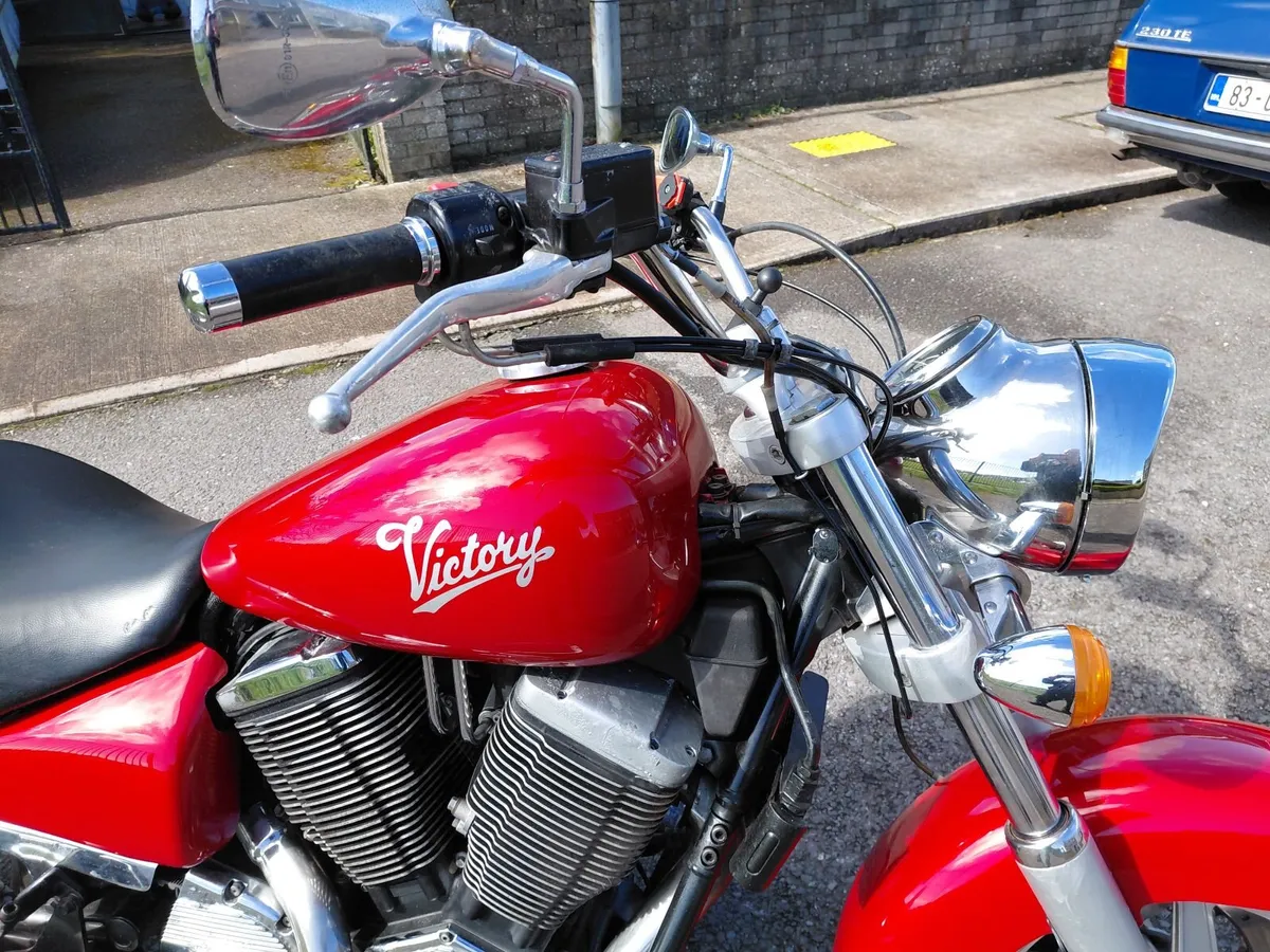 VICTORY 1500 Cruiser 2002 - Image 3