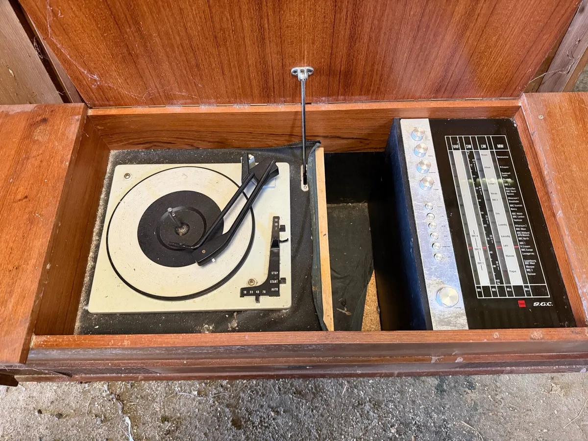 G&C Record Player Unit - Image 3