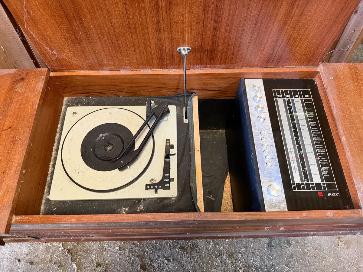 G&C Record Player Unit - Image 4