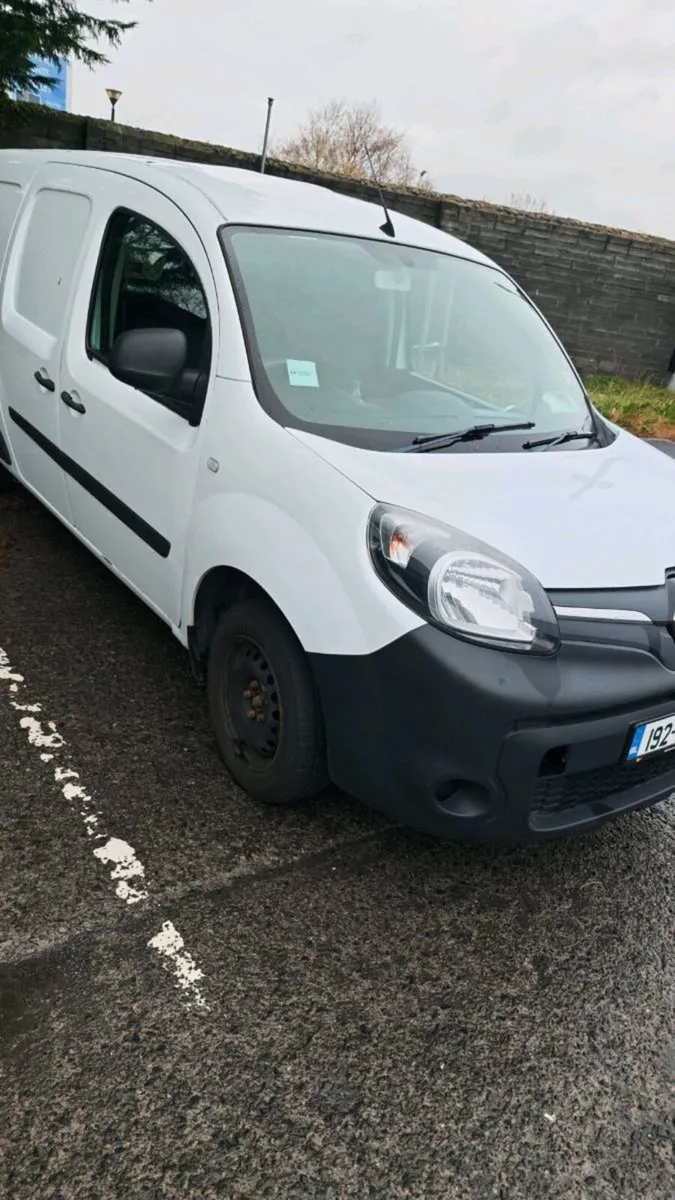 Renault kangoo ze 33kw business van - Image 1