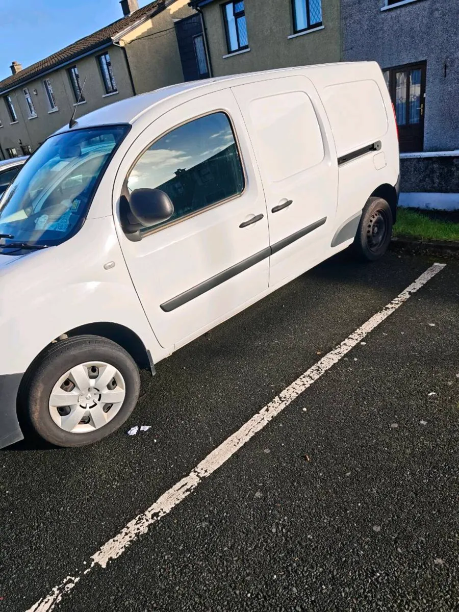 Renault kangoo ze 33kw business van - Image 3