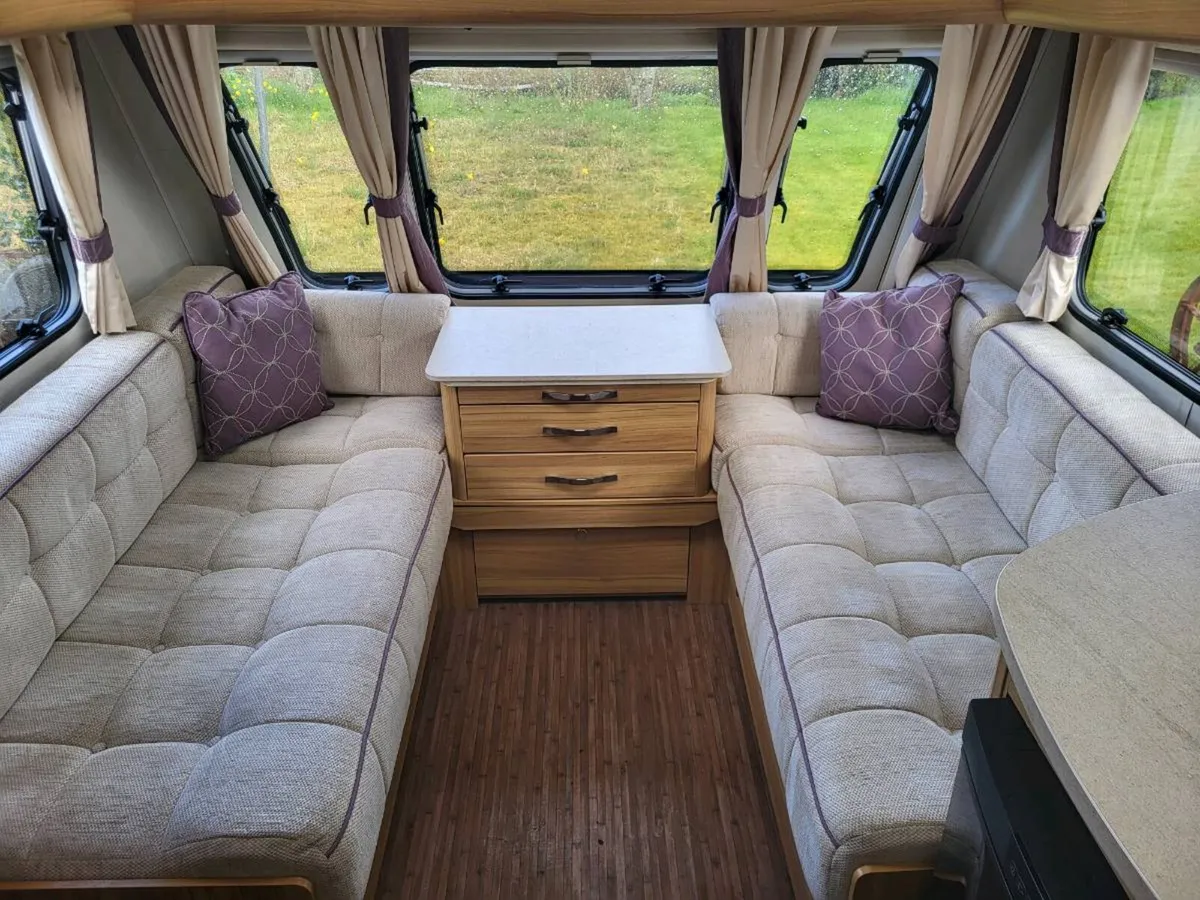 Elddis Advante 4 Birth Caravan - Image 4