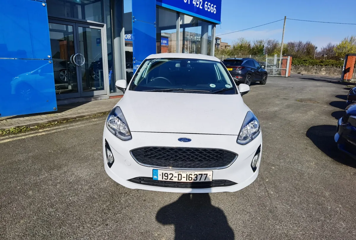 Ford Fiesta VAN 1.5 TD 2019 - Image 2