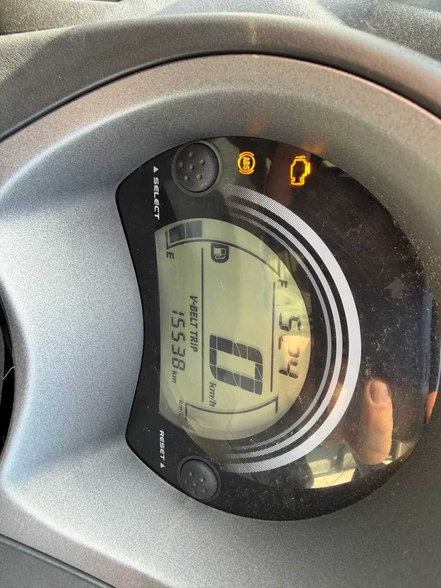 Nmax 125cc 2nd Owner - Image 2