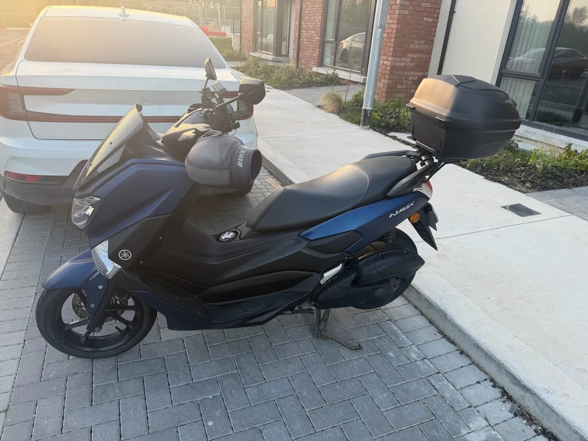 Nmax 125cc 2nd Owner - Image 4
