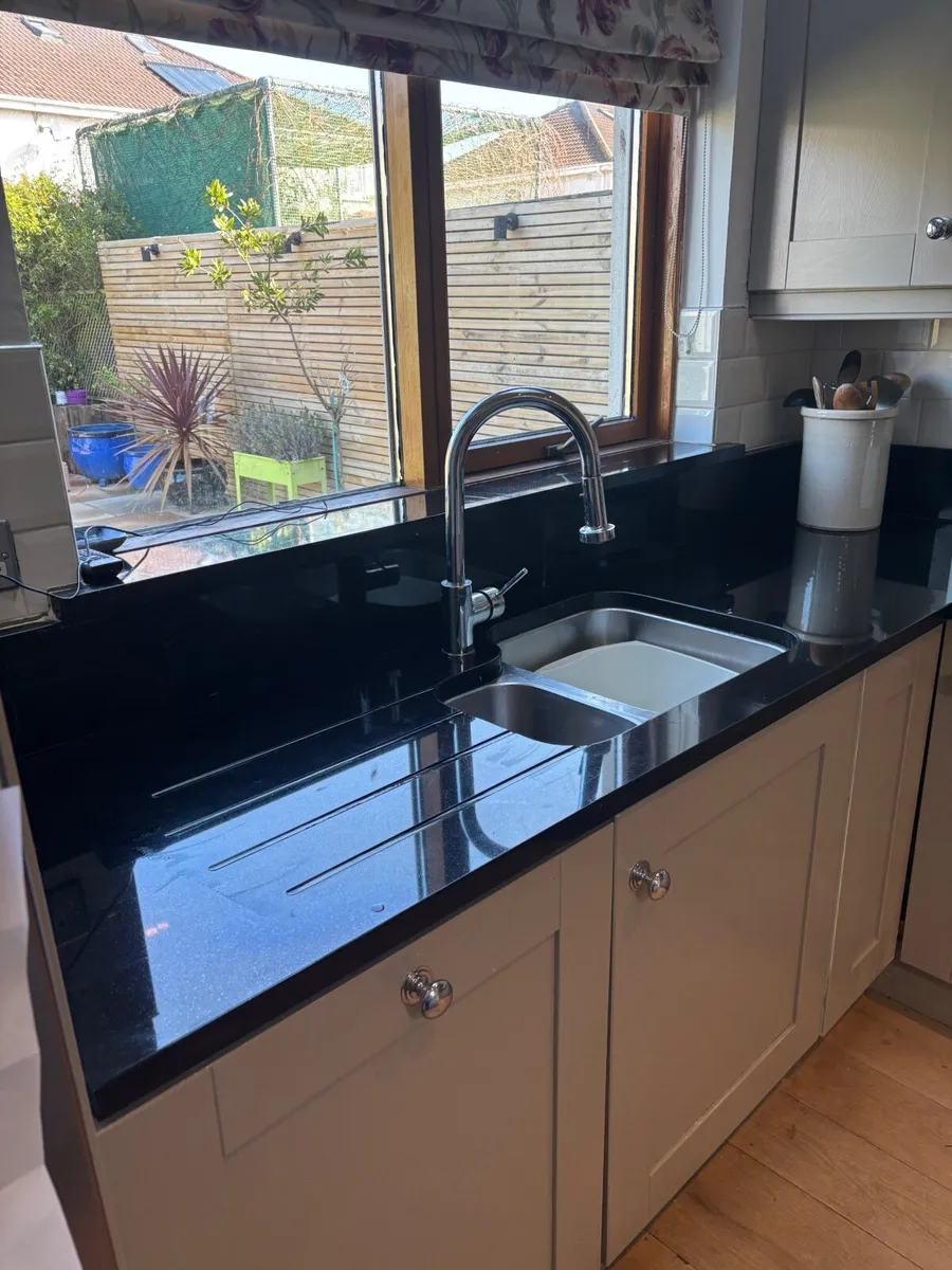 Granite Kitchen Worktop - Image 2