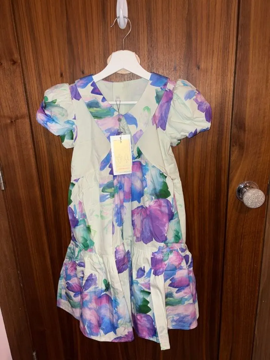 Stunning mint and green dress - Image 4