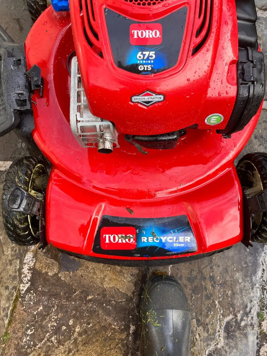 Toro Petrol Lawnmower - Image 2