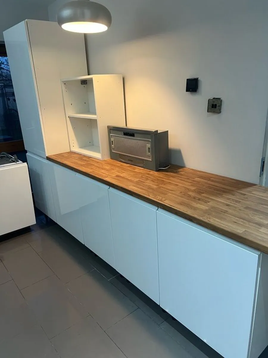 Kitchen Furniture With Appliances - Image 3