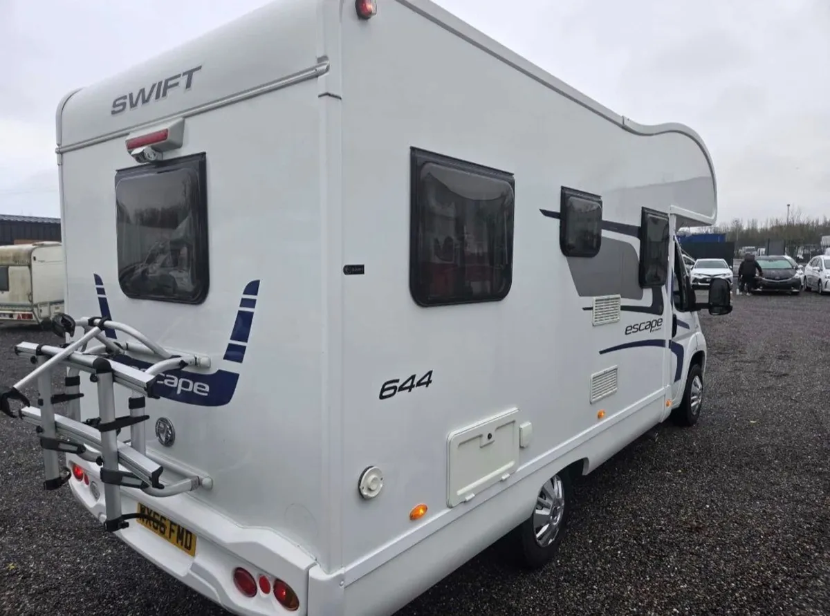 2016 Swift Escape - Image 2