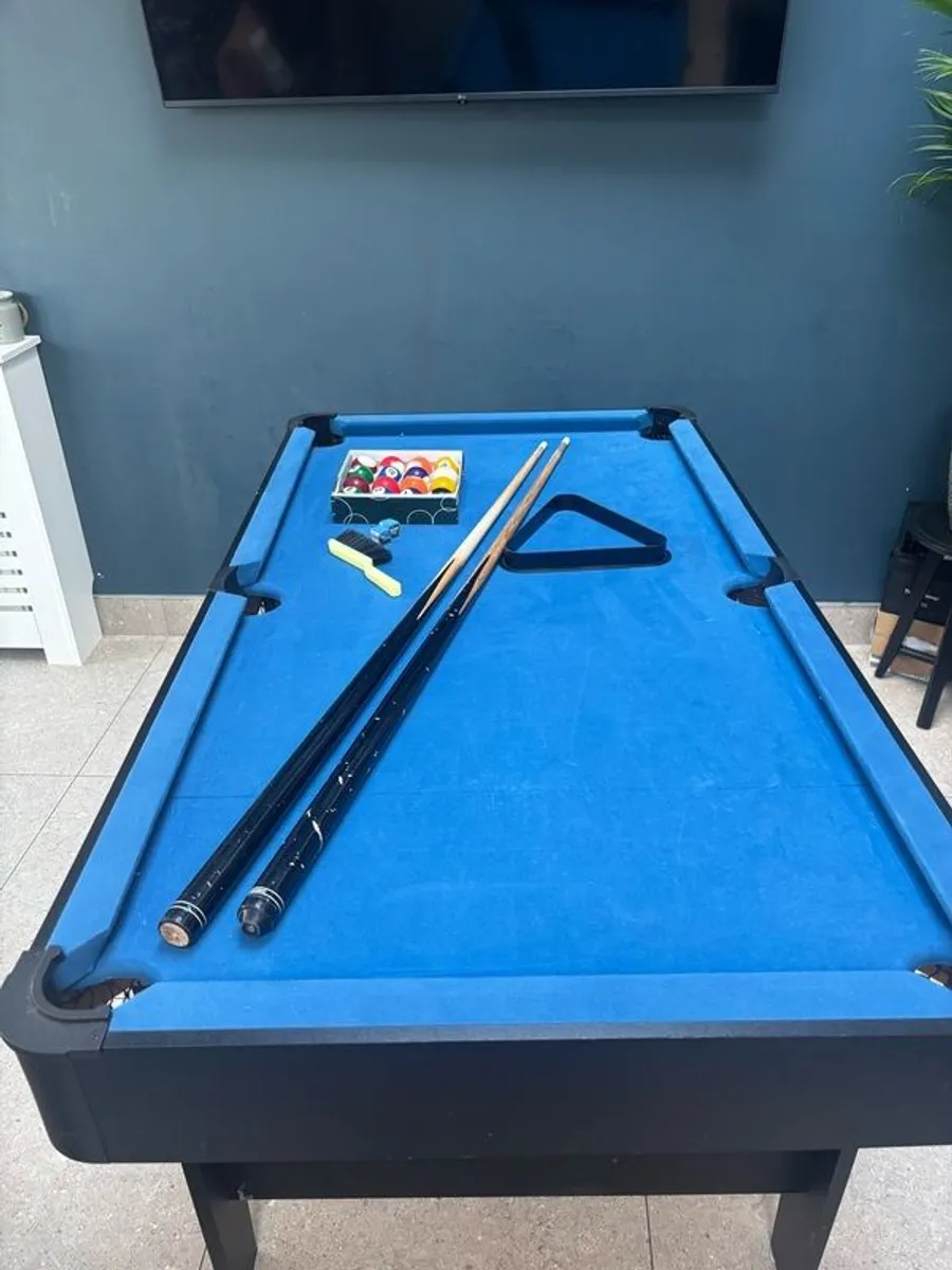 Foldable Pool Table - Image 2