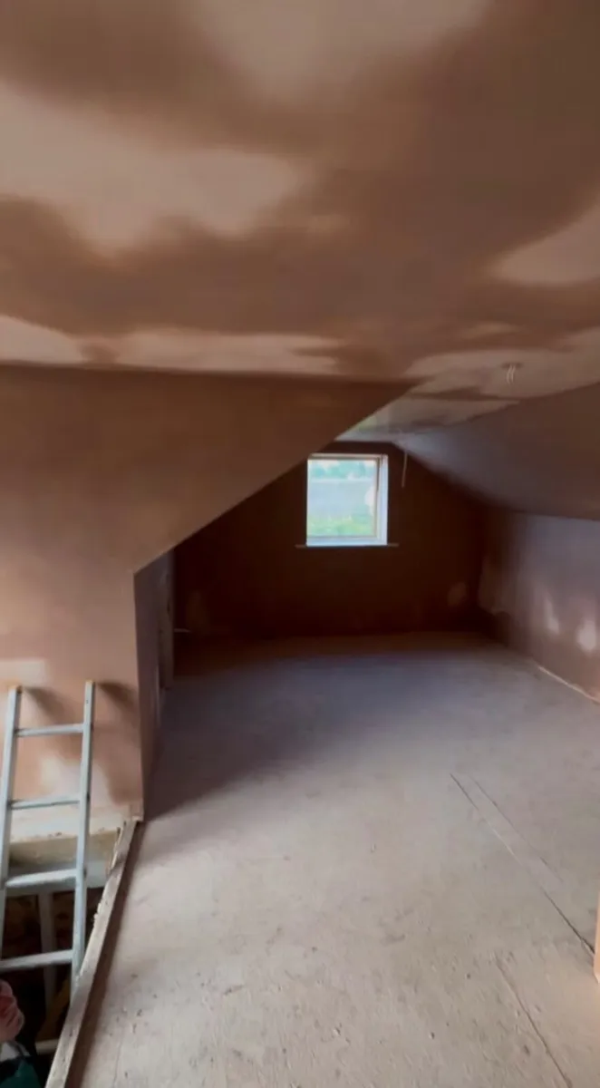 Plastering walls and celling - Image 3