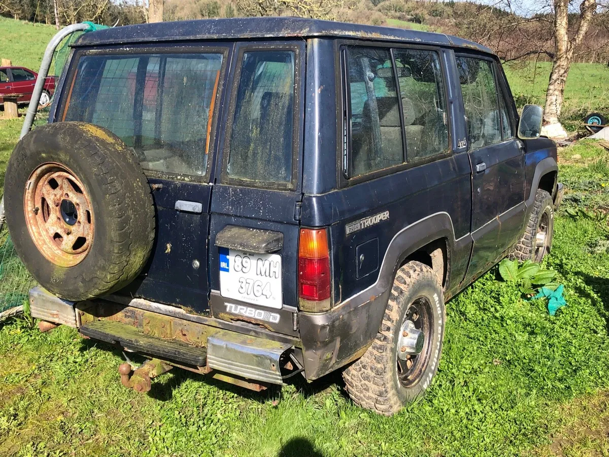 89 Isuzu Trooper x2 - Image 2