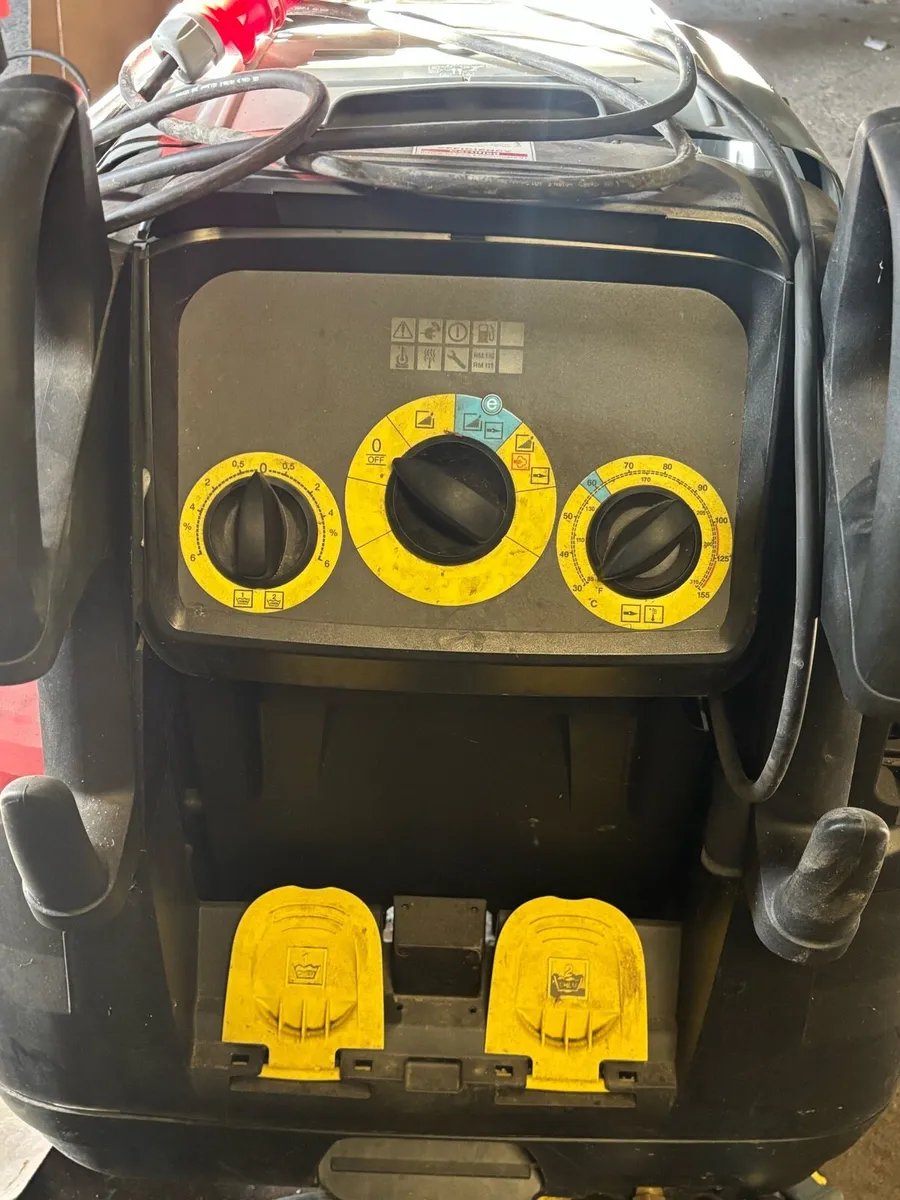 KARCHER 3 PHASE POWERWASHER - Image 2