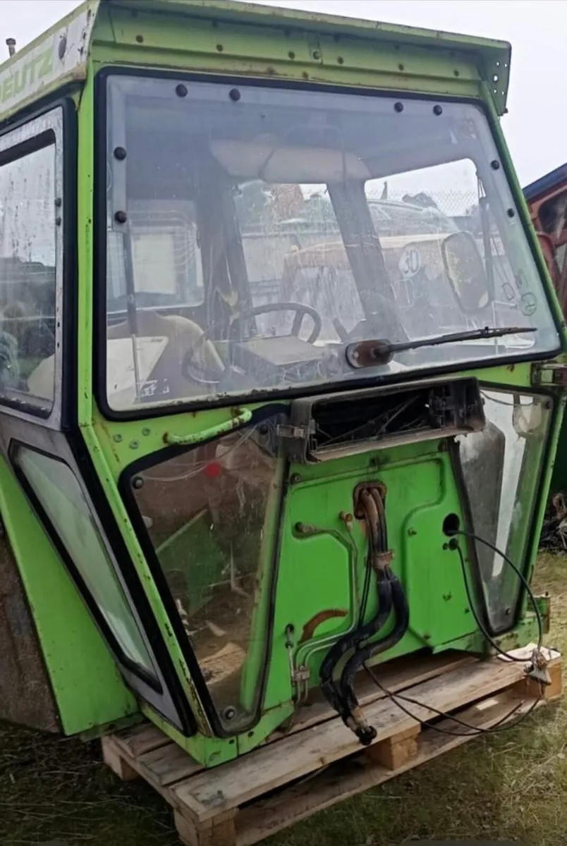 Deutz DX Cab - Image 2