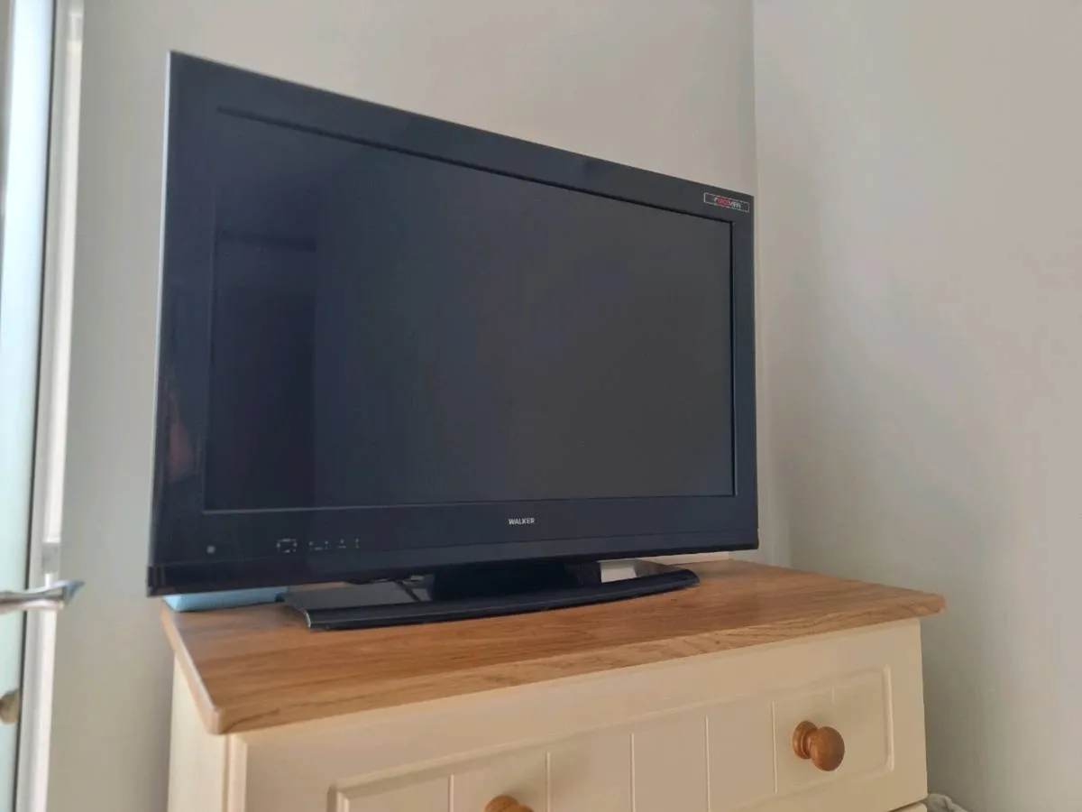 32" TV for free