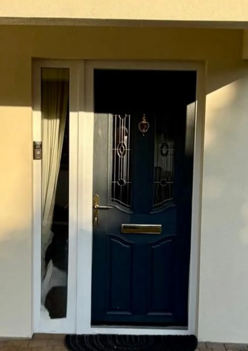 Composite front door,  frame and accessories - Image 1