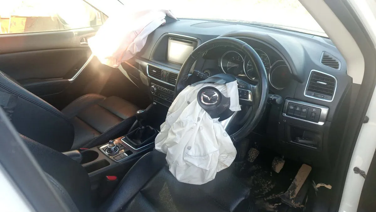 2016 MAZDA CX-5  2.2 DIESEL FOR BREAKING! - Image 3