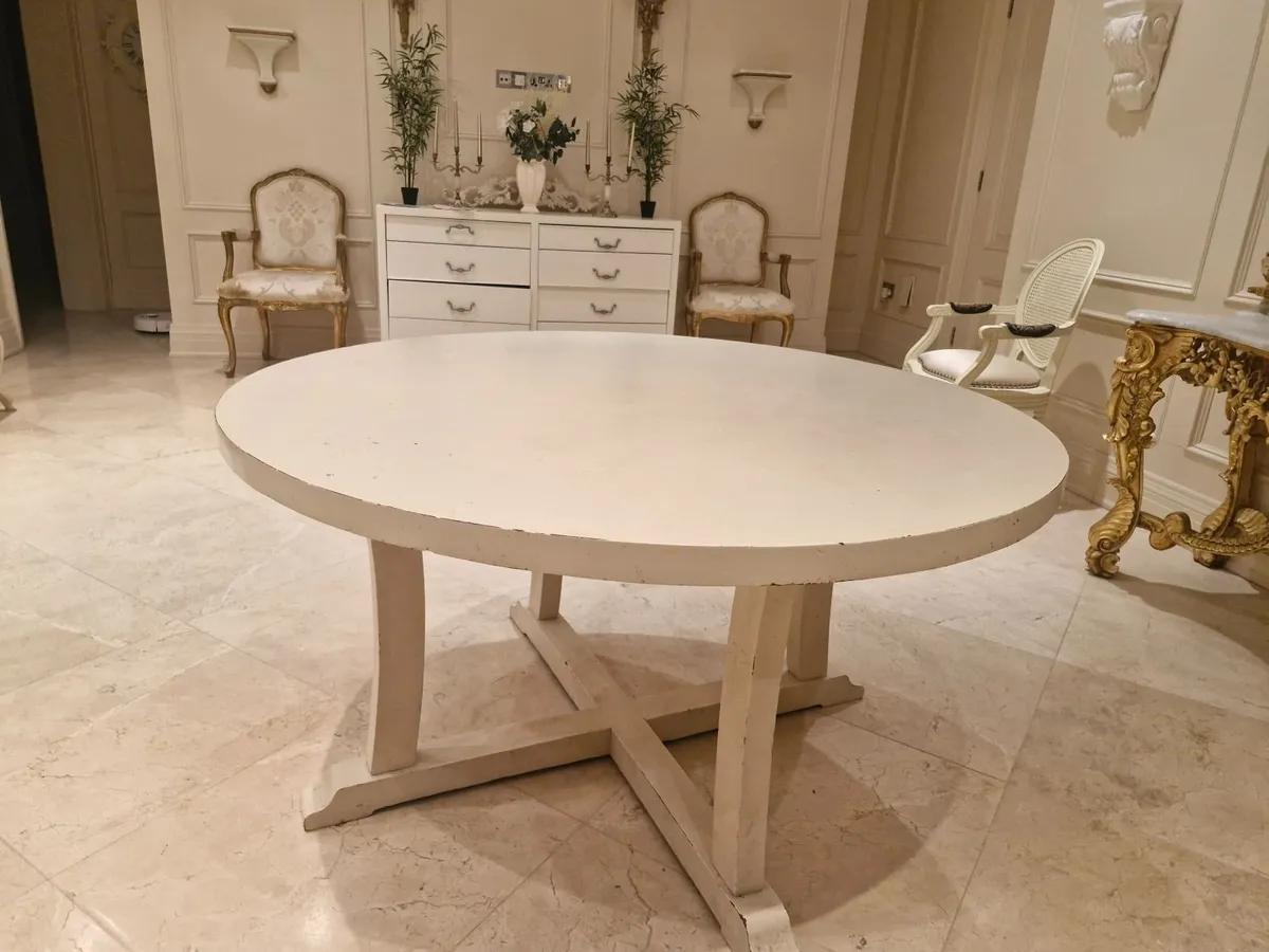 Dining table - Image 3