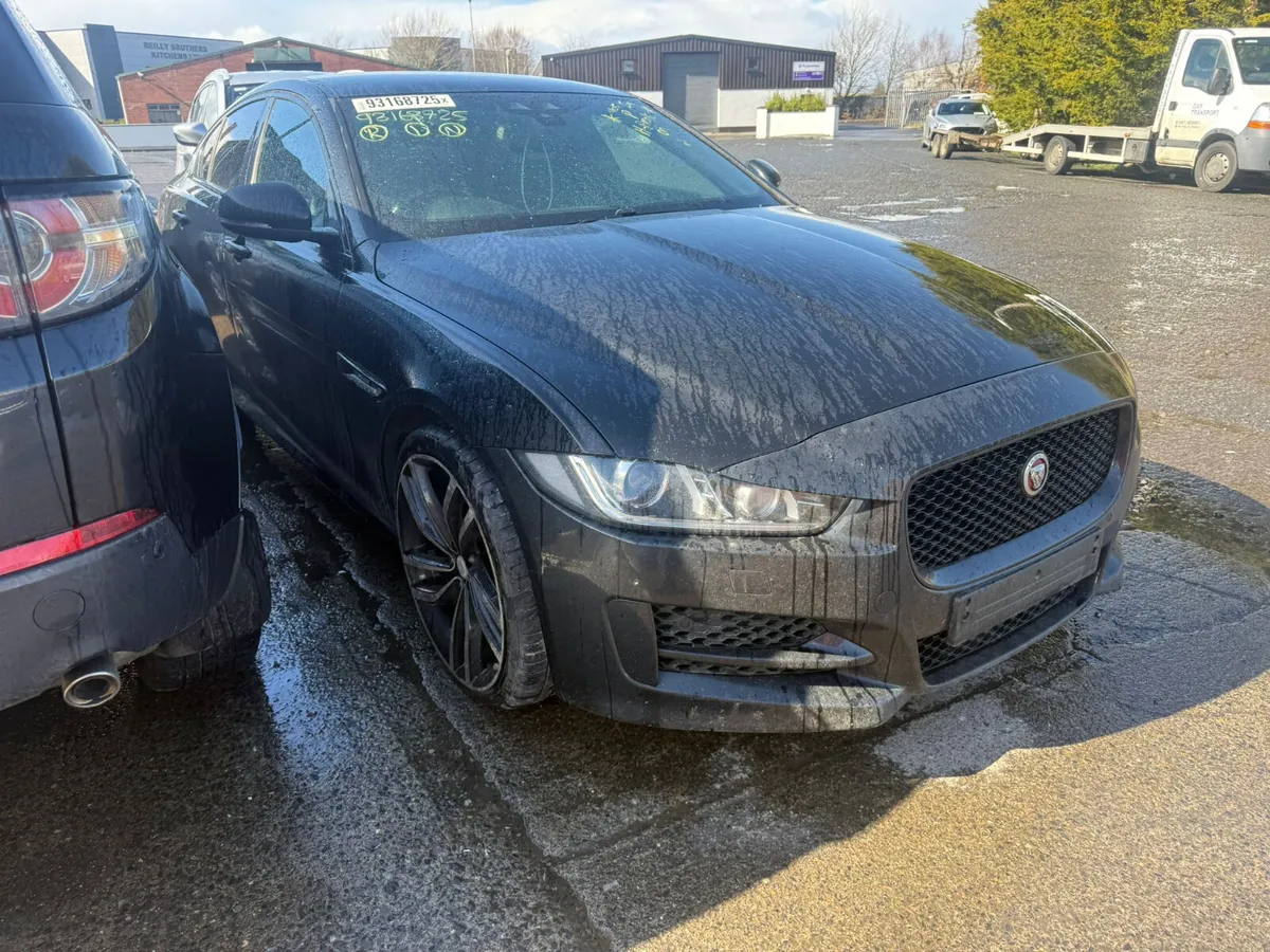 2016 JAGUAR XE  R-SPORT D AUTO FOR BREAKING! - Image 2