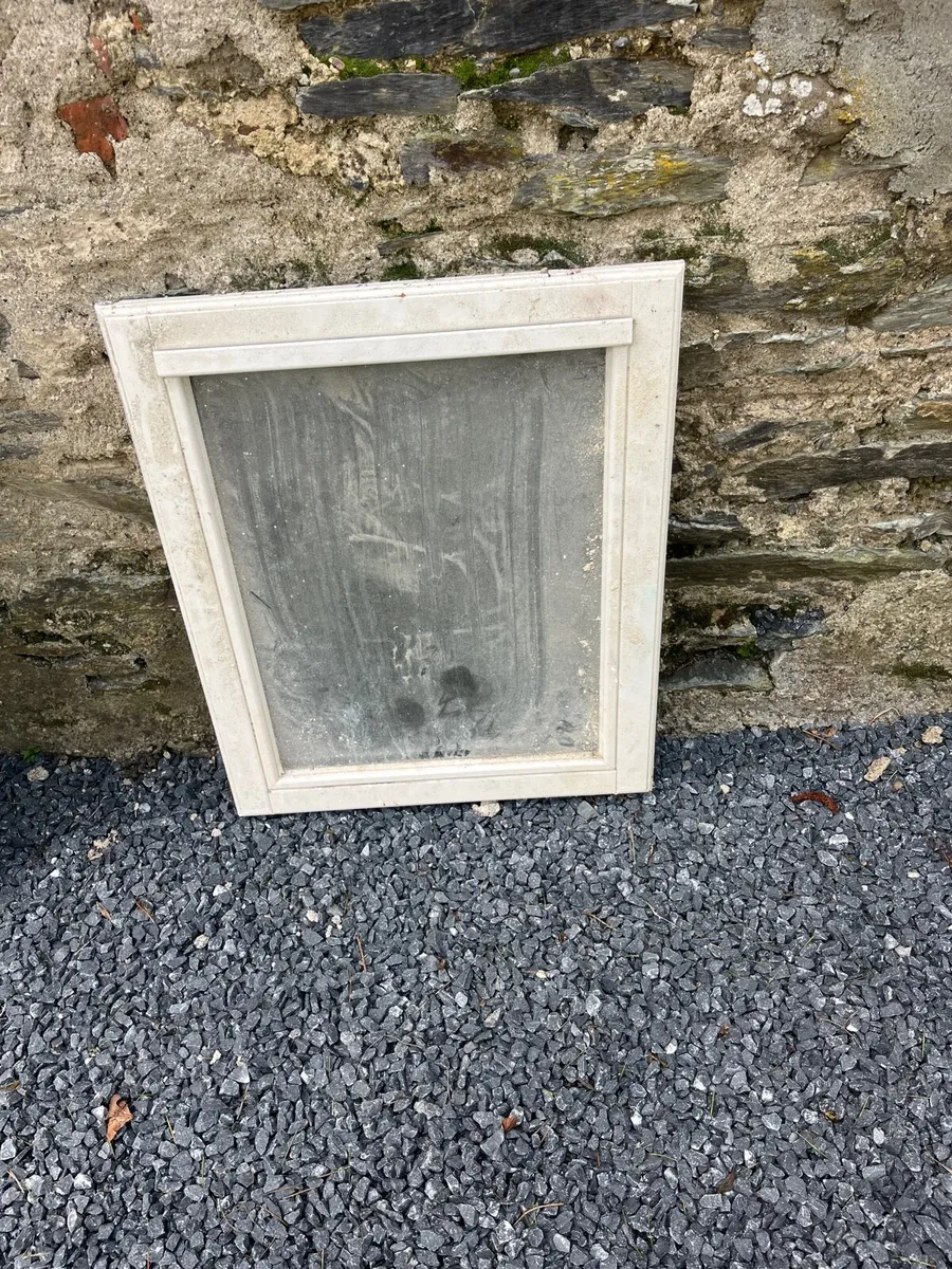 Window frames x 4 - Image 2