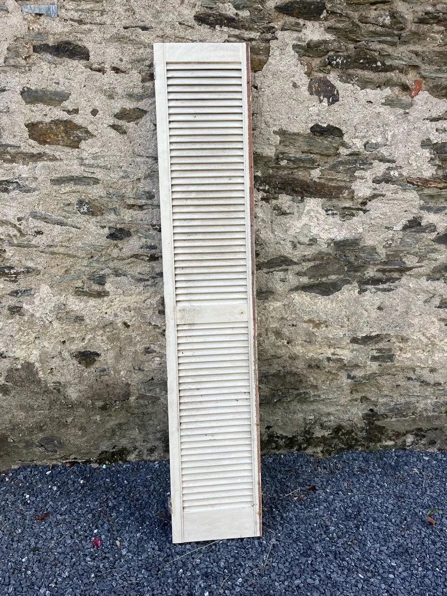 Shutter style doors x 4