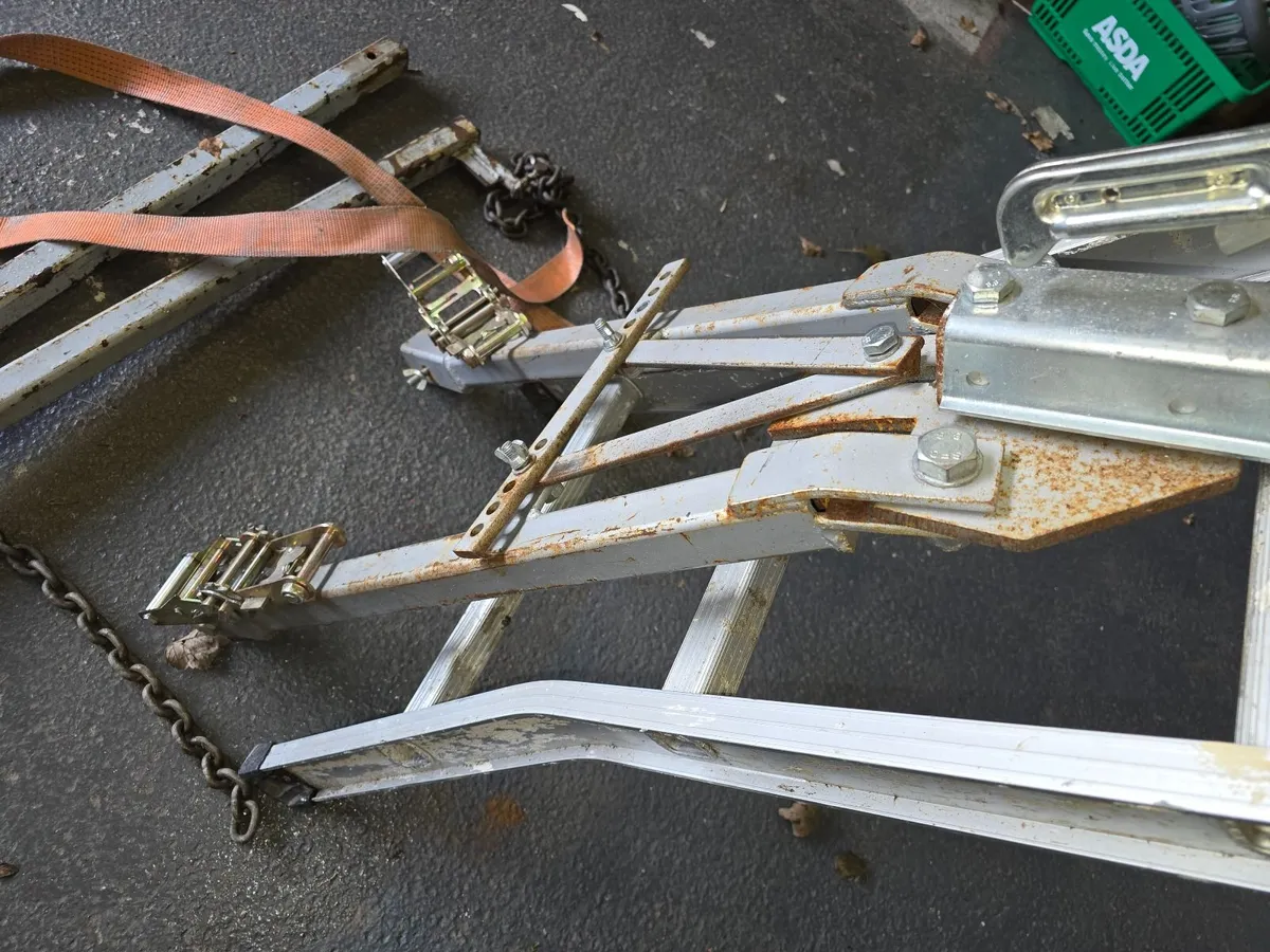 "A" Frame Heavy Duty - Image 2