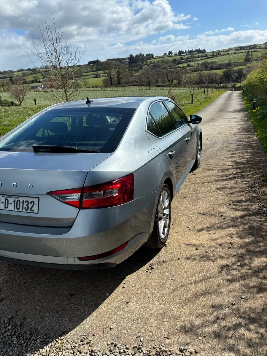 Skoda Superb - Image 3