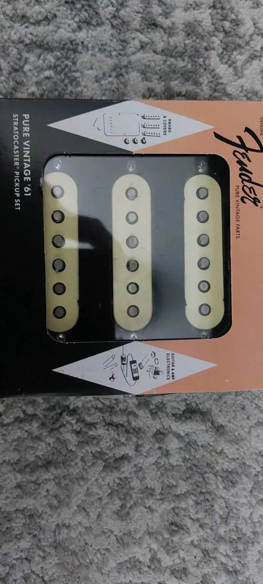 Fender vintage 61 pickups - Image 1