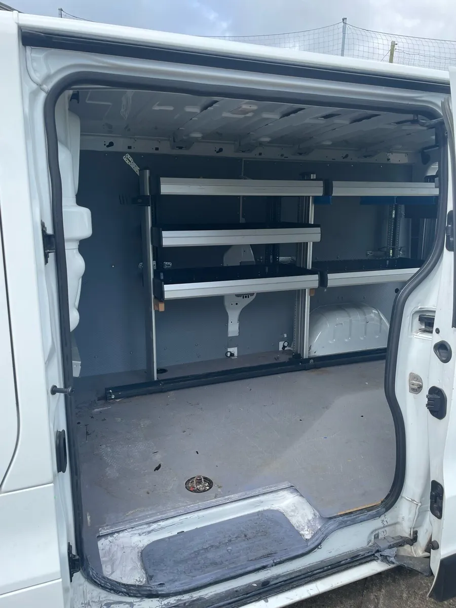 Opel vivaro - Image 4