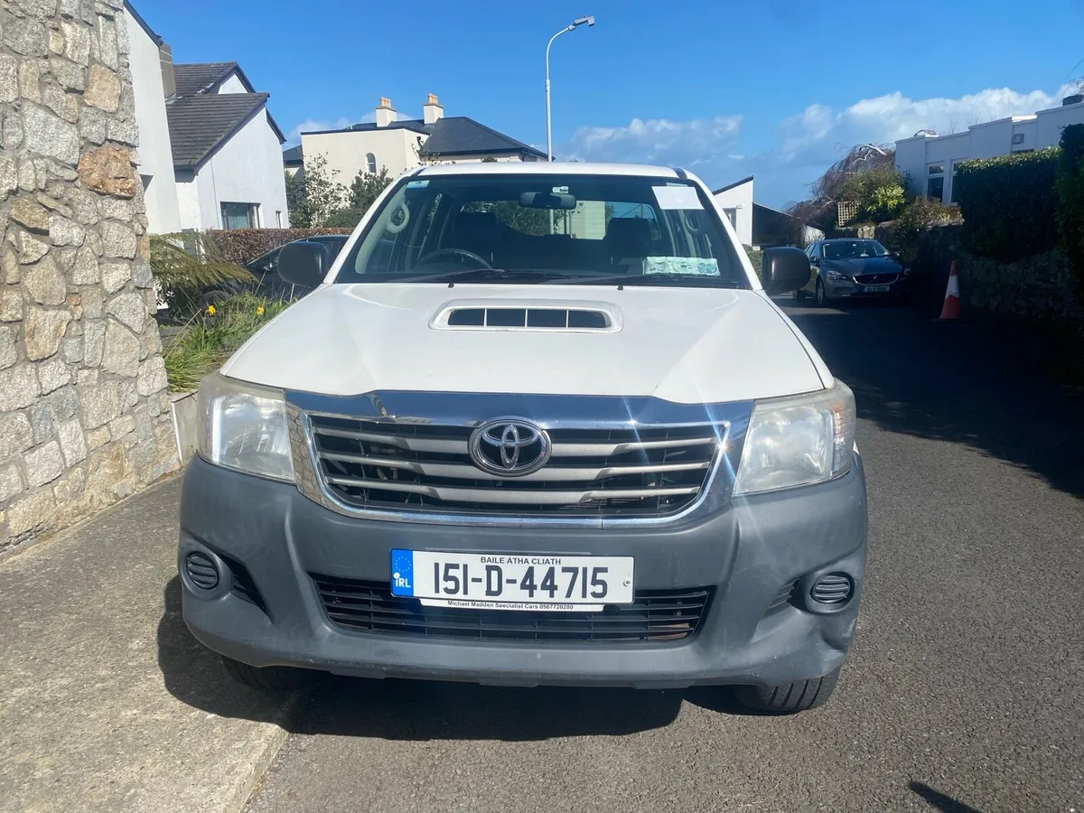 Toyota Hilux - Image 1