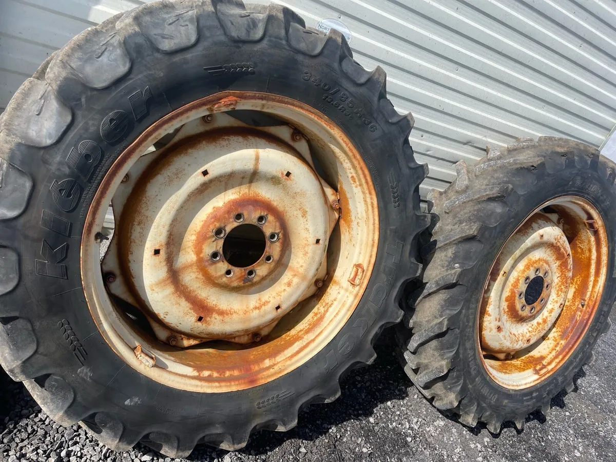 Tractor Rims & Tyres 13.6 36
