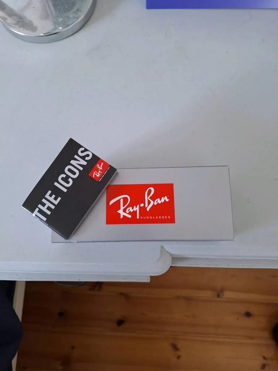 Ray Ban Clubmaster Sunglasses - Image 3