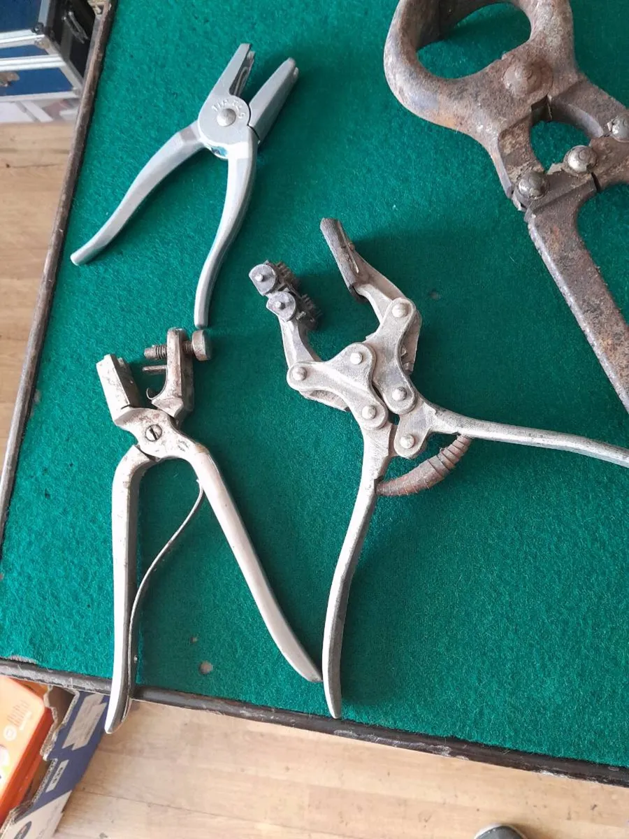 Vintage farm tool - Image 2