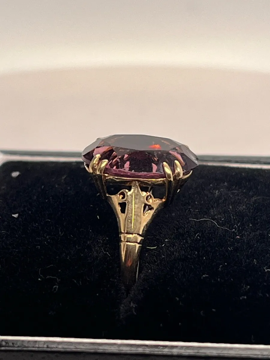 9k gold purple stone ring. - Image 3