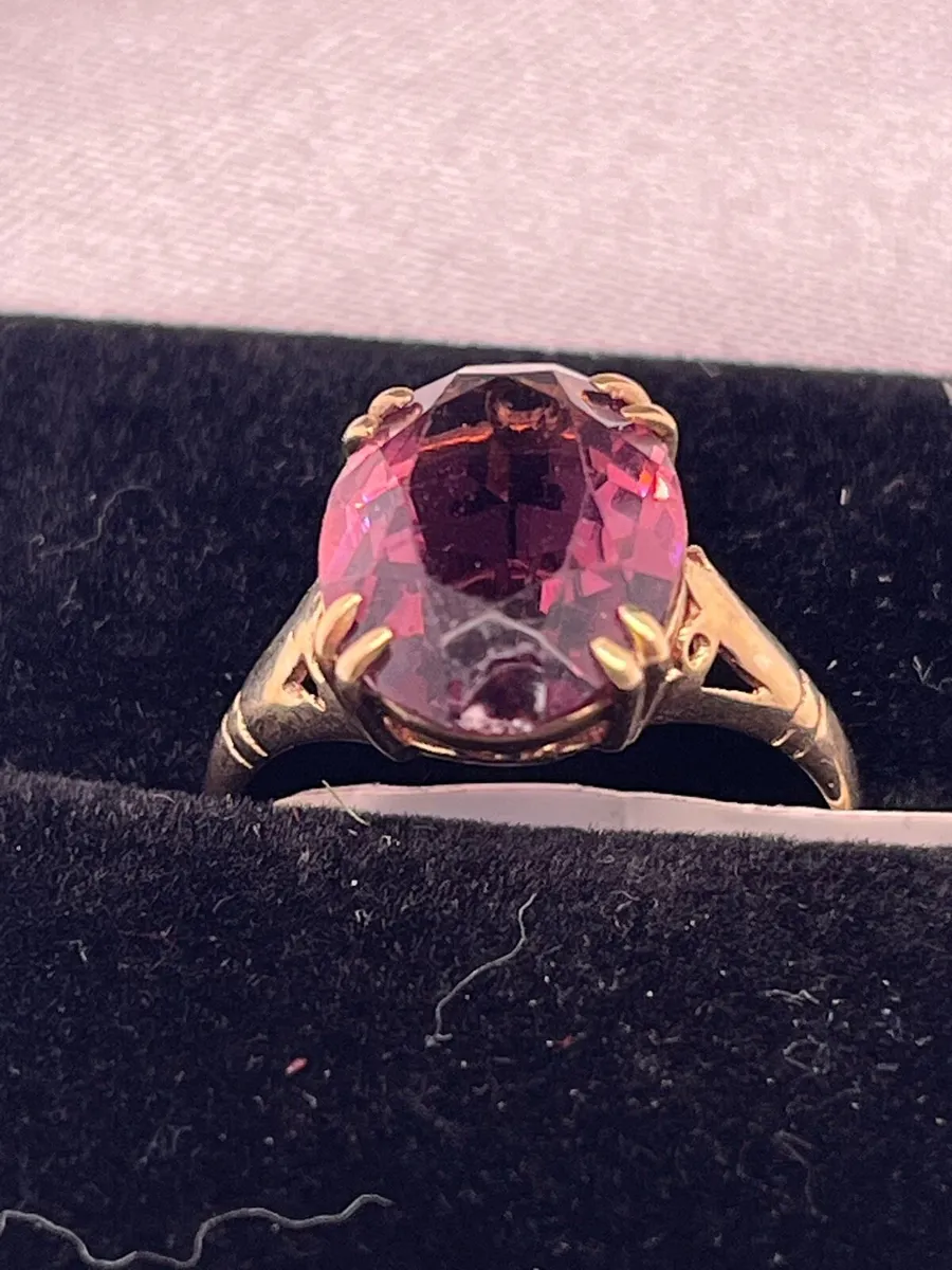 9k gold purple stone ring. - Image 2