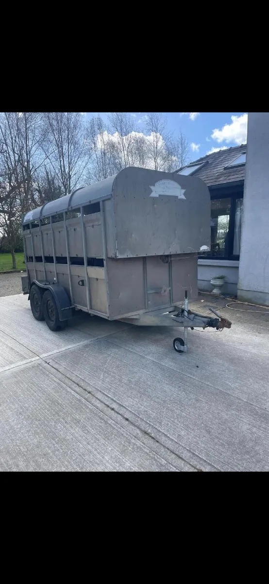 Cattle box - Image 3