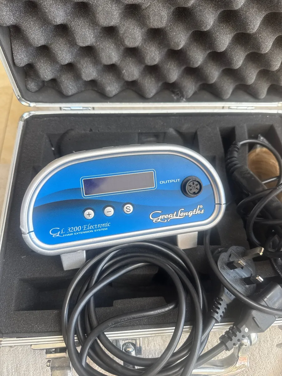 Great Lengths Hair Extension System - Image 1